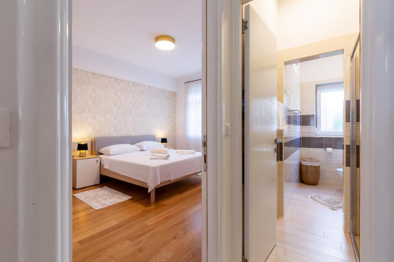Stylish Apartment Mediterraneo Poreč Exteriör bild