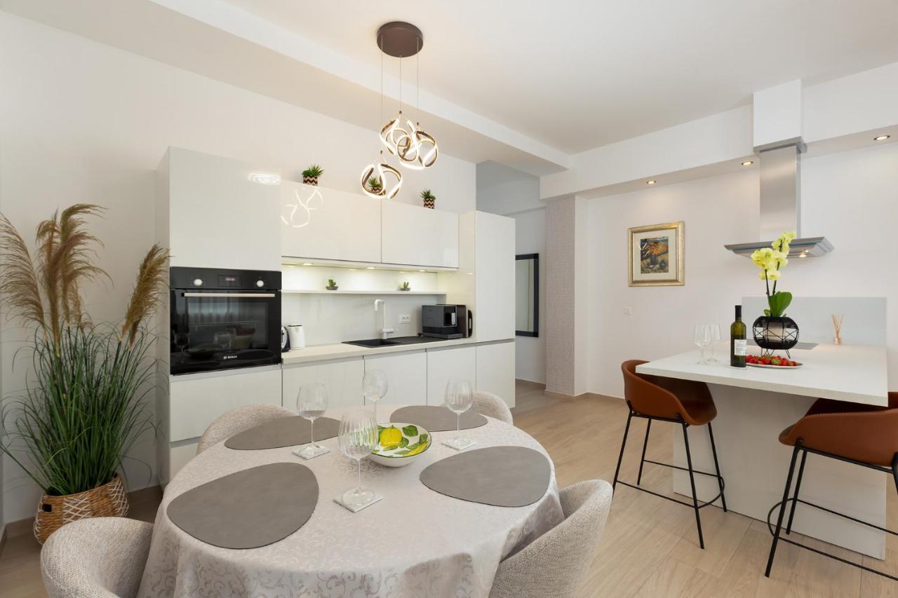 Stylish Apartment Mediterraneo Poreč Exteriör bild