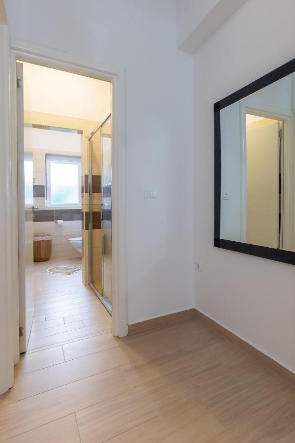 Stylish Apartment Mediterraneo Poreč Exteriör bild